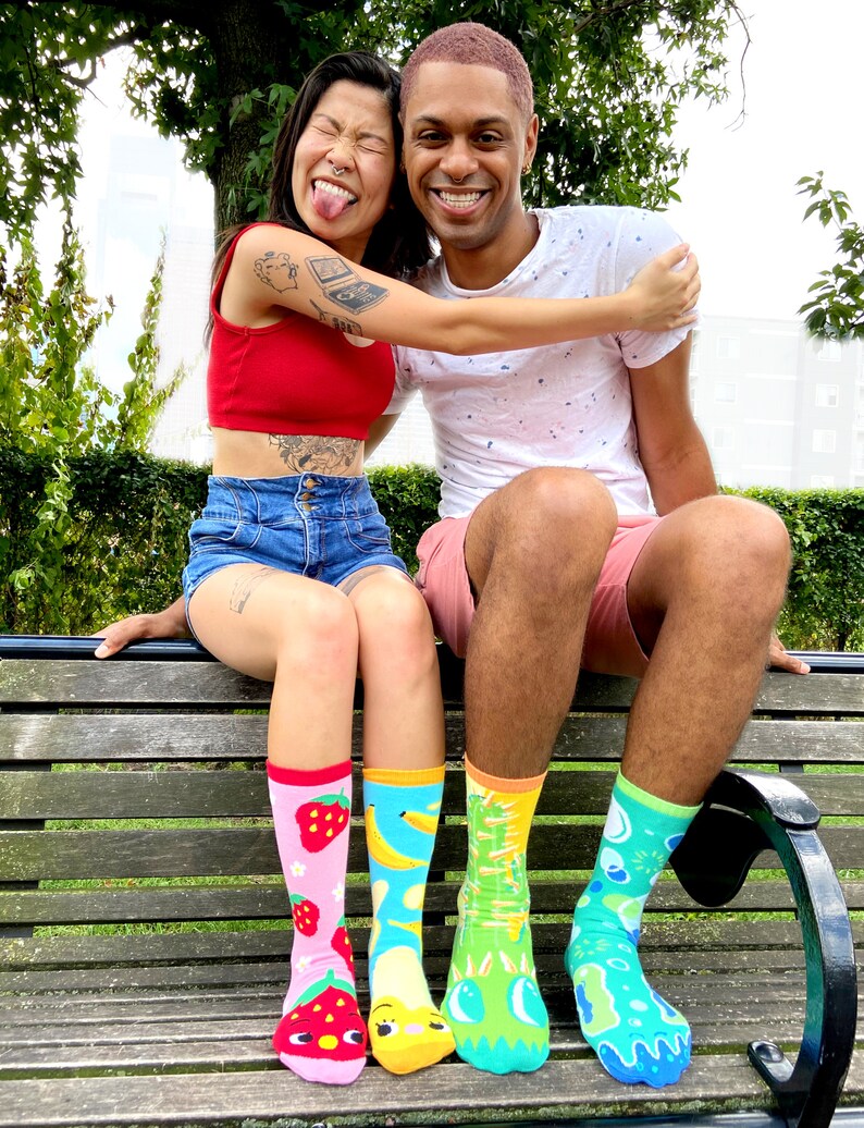 Pokey & Poppy – Adult Mismatched Pals Socks x Nate Bear | Cactus & Bubble Artist Series