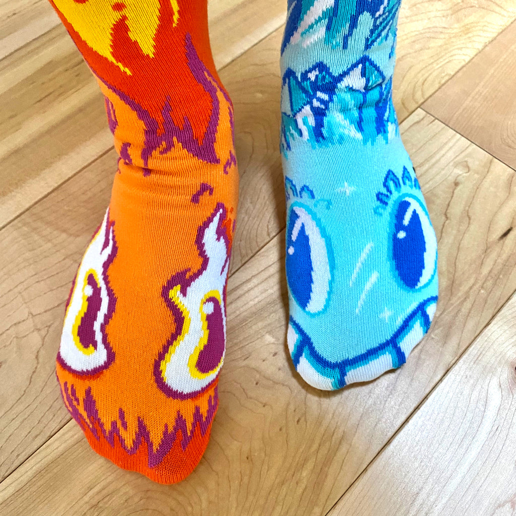 BURNIE & ICEY ~ ADULT

(Pals Socks)